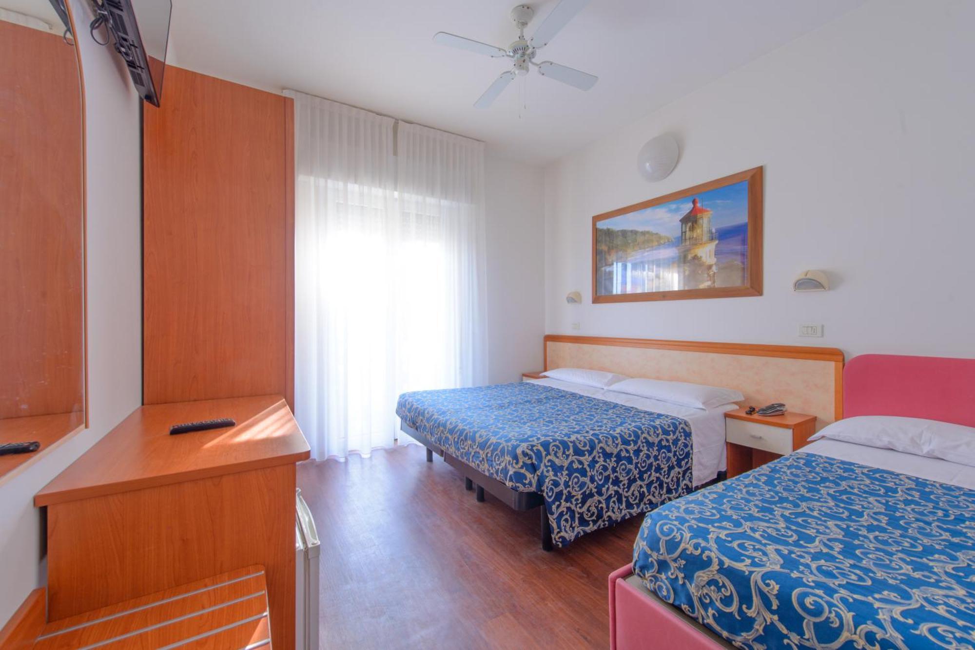 Hotel San Marino Riccione Extérieur photo